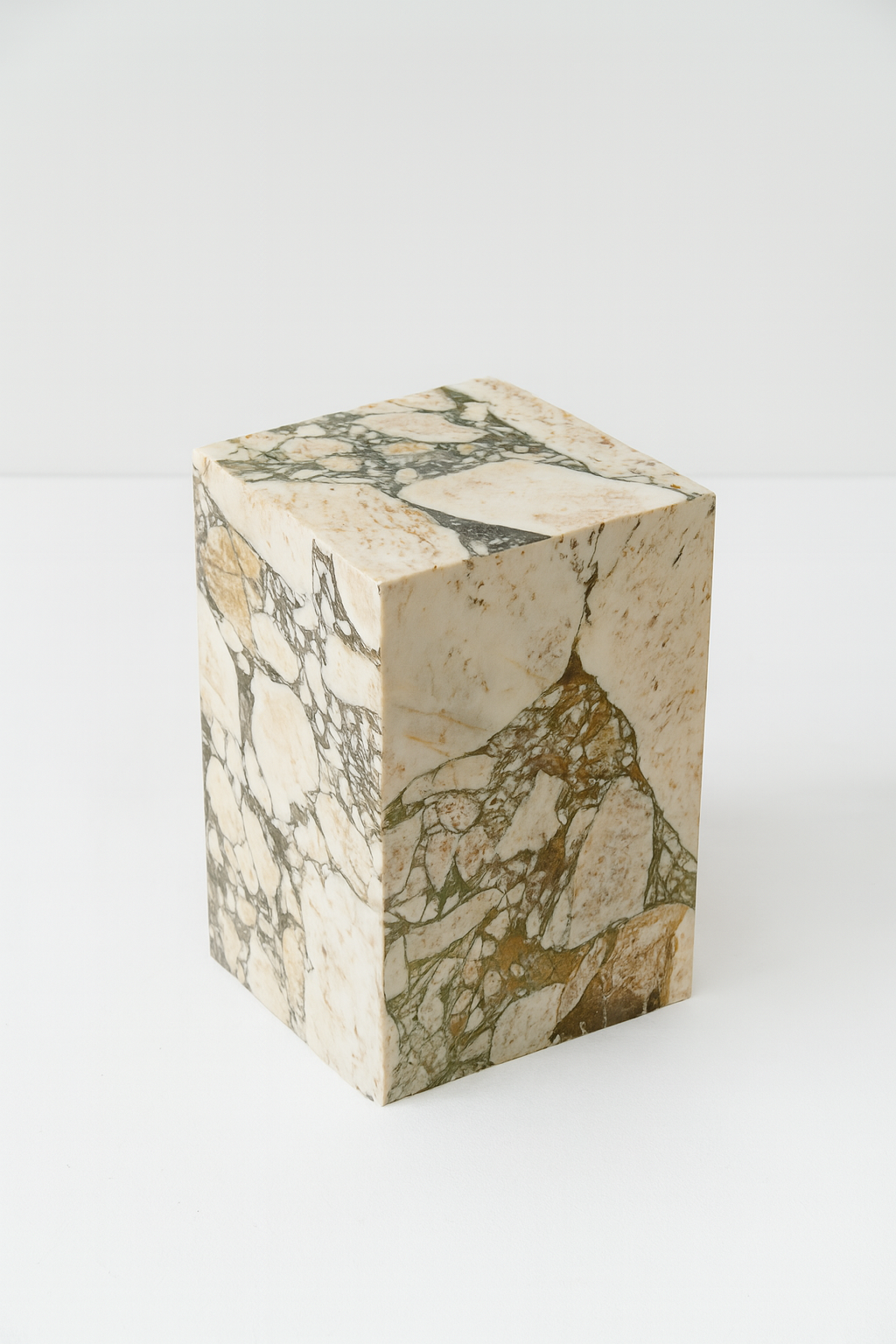 Atlas – Mermer Küp Yan Sehpa